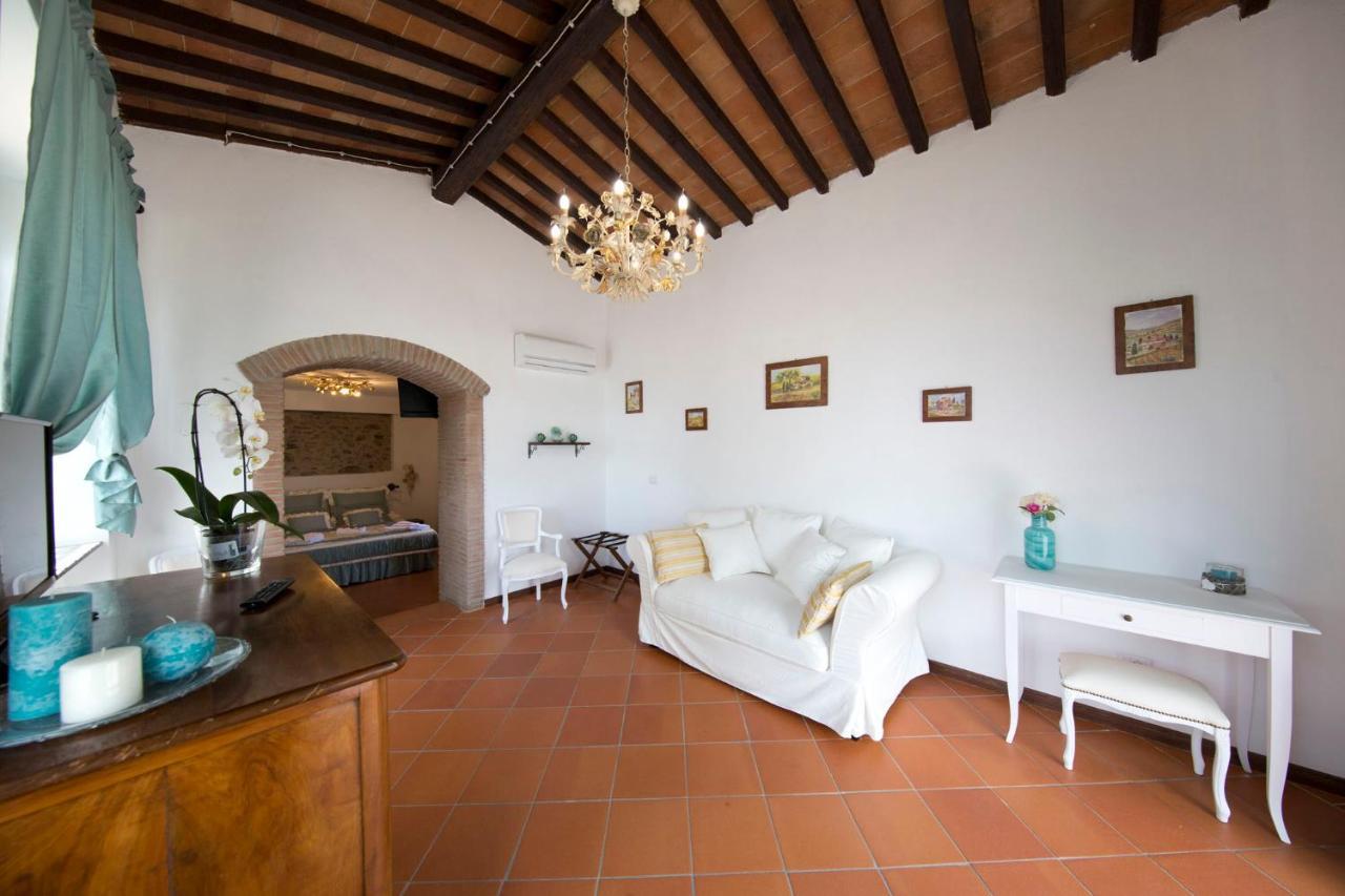 Podere Le Volte Country House La Mita Чивітелла-ін-Валь-ді-К'яна Екстер'єр фото