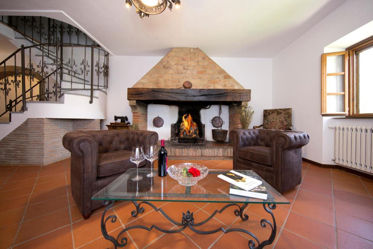Podere Le Volte Country House La Mita Чивітелла-ін-Валь-ді-К'яна Екстер'єр фото